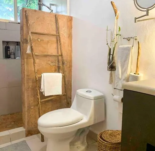Lovely 2 Bdrm In Gated Community & Pool View Apartament Playa del Carmen