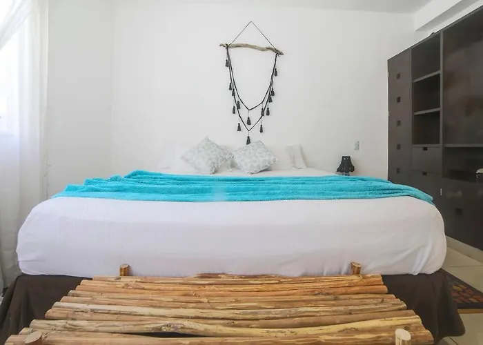 Lovely 2 Bdrm In Gated Community & Pool View * Playa del Carmen