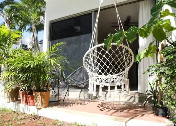 Apartament Lovely 2 Bdrm In Gated Community & Pool View *